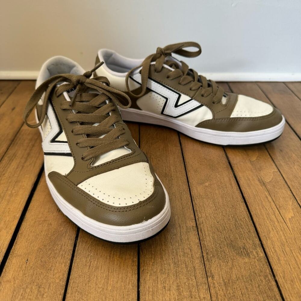 Vans Lowland ComfyCush Leather Sneakers Timber Khaki Brown and White M9.5 W 11